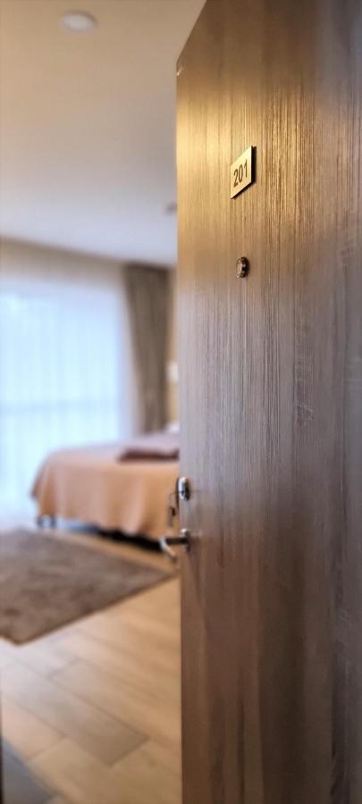 Amber Drop Apartments بالانغا المظهر الخارجي الصورة